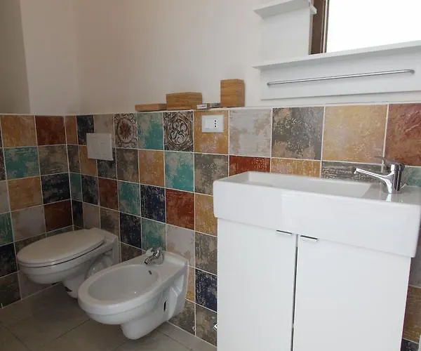 Camilla House * ラ・スペツィア